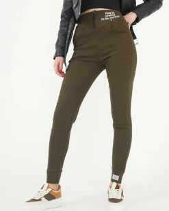 Legginsy / Tregginsy|Spodnie Materiałowe^Royalfashion Zielone tregginsy damskie materiałowe z ozdobnymi napisami zielony