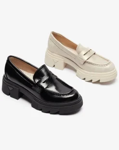 Półbuty|Mokasyny Na Płaskiej Podeszwie^Royalfashion Złote mokasyny damskie z eko skóry Sepop złoty