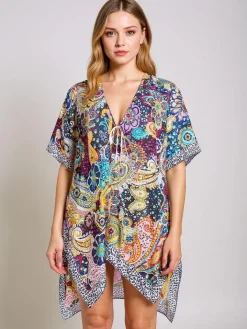 Narzutka Plażowa|Bluzki / Koszule / Koszulki^Royalfashion Sukienka Pareo Ariadna , wielokolorowa, dekolt w serek Wielokolorowe